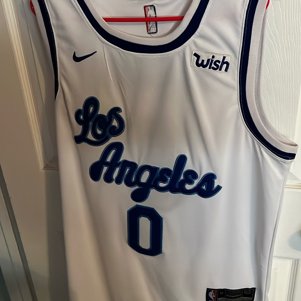 Kyle Kuzma Lakers alternative jersey